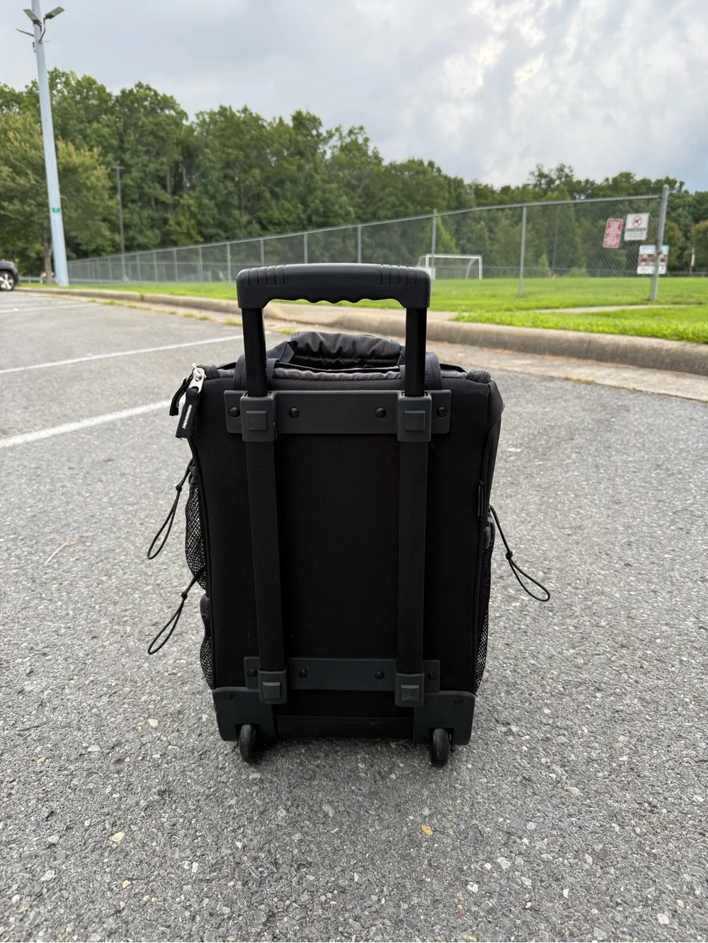 OGIO Pulley Rolling Cooler Bag 14 qt 24-Can Black Polyester 2-Wheel